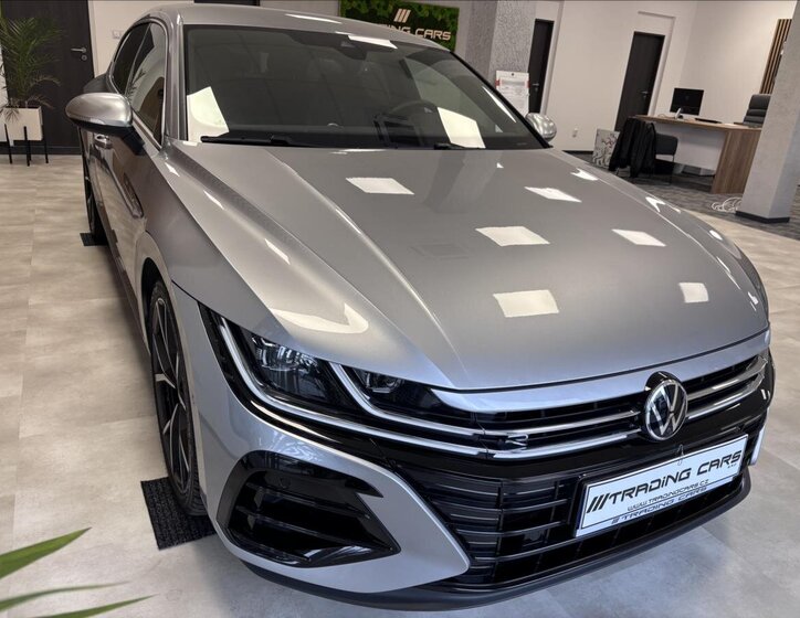 Volkswagen Arteon Kombi 2,0 l 235 kw