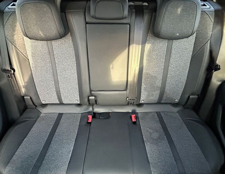 Peugeot 3008 SUV 1,5 l 96 kw