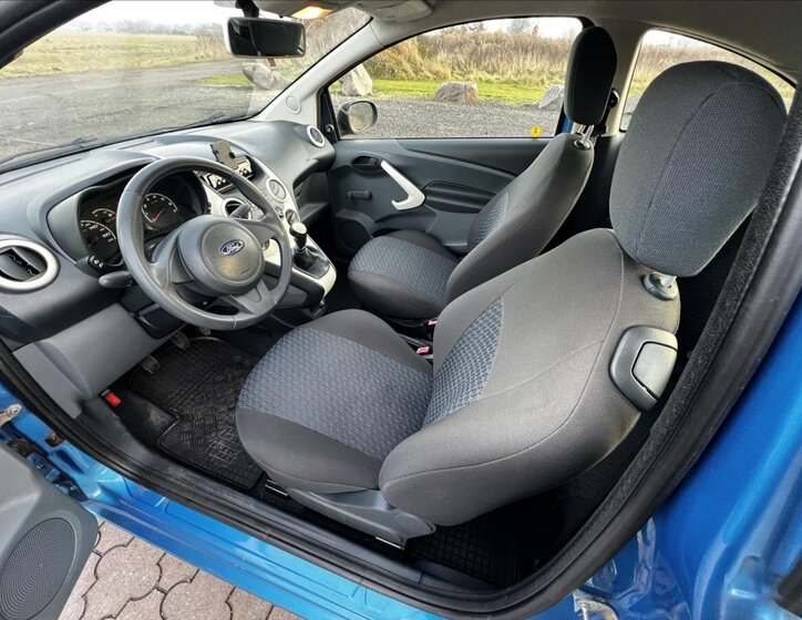 Ford Ka Hatchback 1,2 l 51 kw