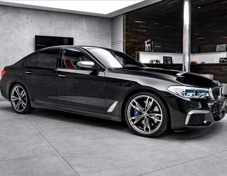 BMW Řada 5 Sedan / Limuzína 3,0 l 294 kw