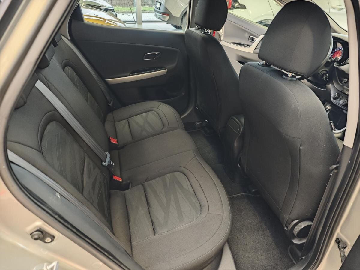 KIA Ceed Hatchback 1,4 l 73 kw