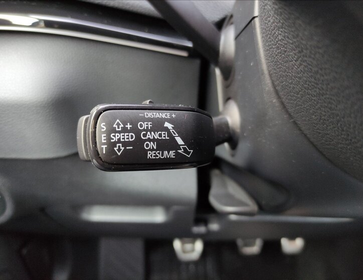 Škoda Karoq SUV / Terénní 2,0 l 110 kw