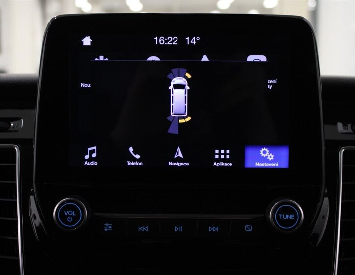 Ford Tourneo Custom MPV 2,0 l 136 kw