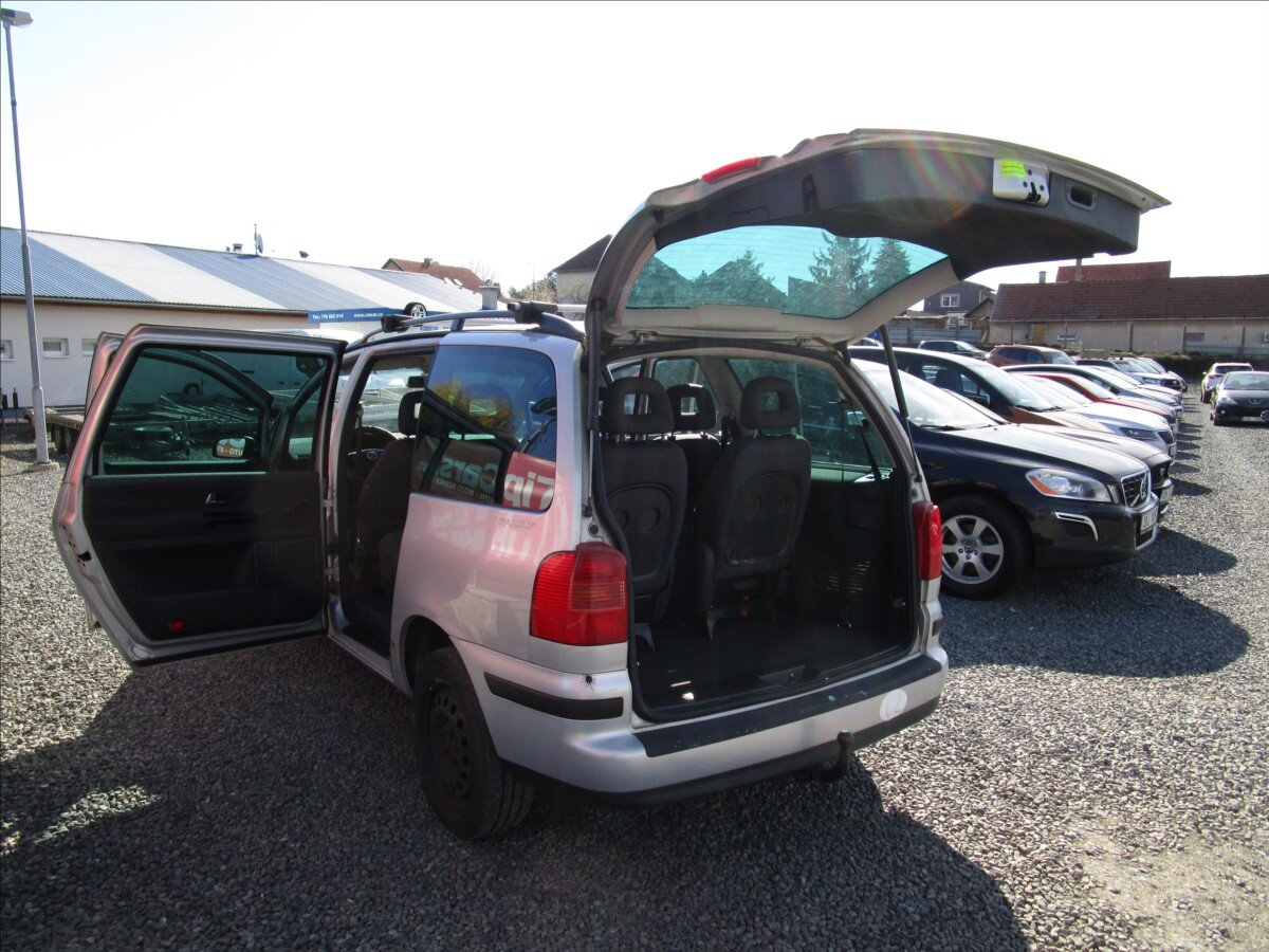 Volkswagen Sharan Kombi 1,9 l 85 kw