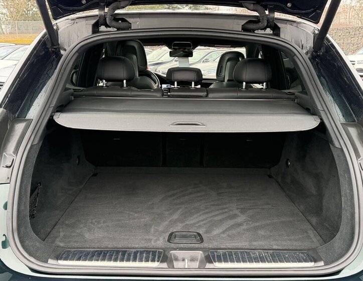 Mercedes-Benz EQE Sedan / Limuzína 0,0 300 kw