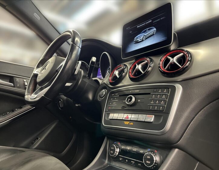 Mercedes-Benz CLA 16