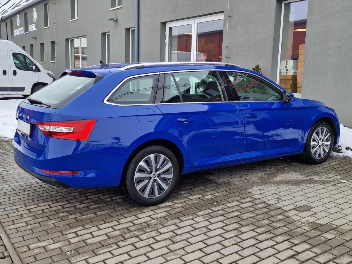 Škoda Superb Kombi 1,5 l 110 kw