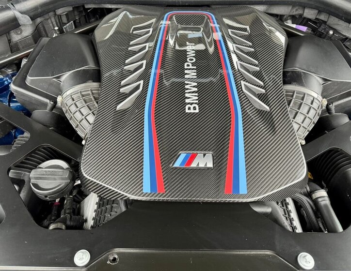 BMW X5 SUV / Terénní 4,4 l 460 kw