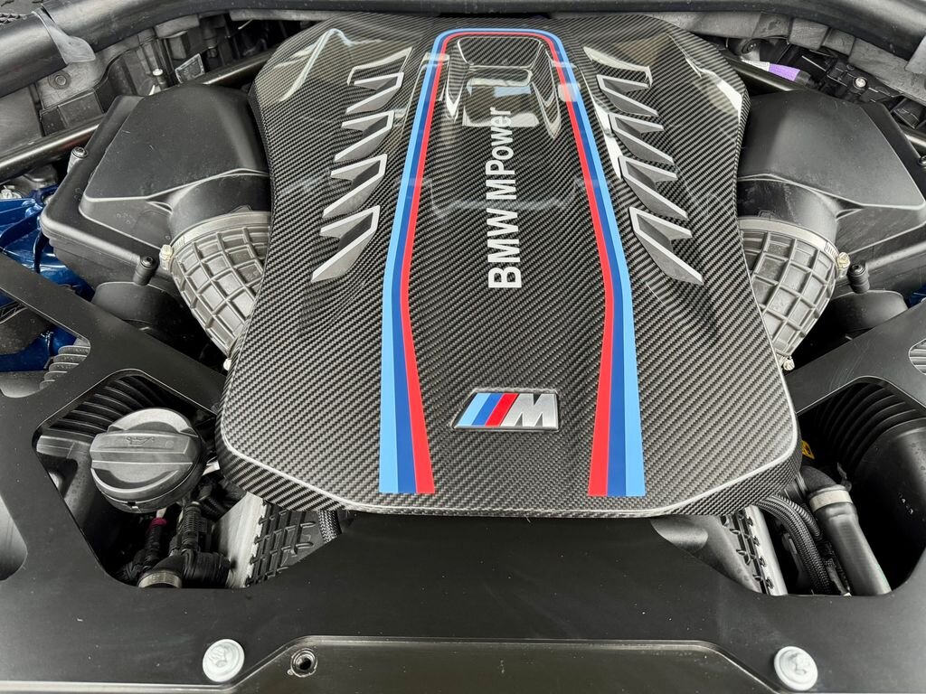 BMW X5 SUV / Terénní 4,4 l 460 kw