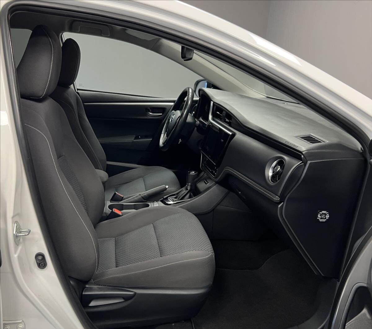 Toyota Corolla Sedan 1,6 l 97 kw