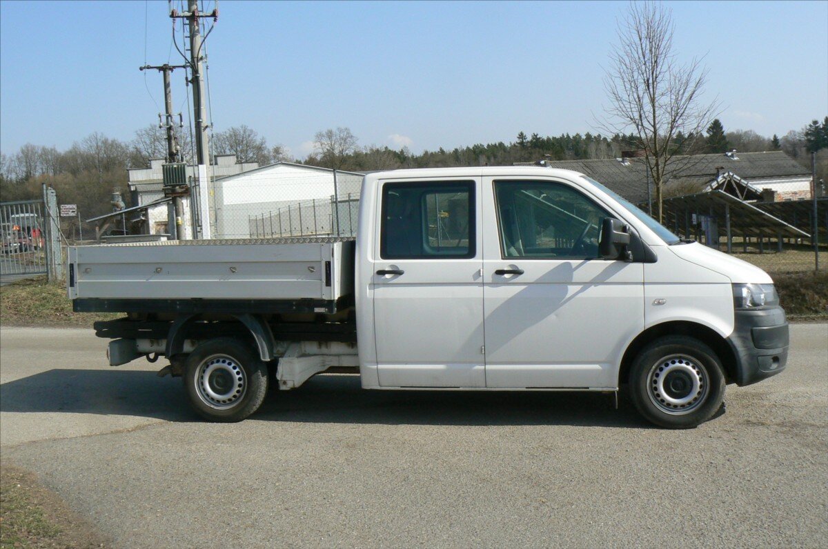 Volkswagen Transporter Sklápěč 2,0 l 103 kw