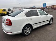 Škoda Octavia Sedan / Limuzína 1,6 l 75 kw