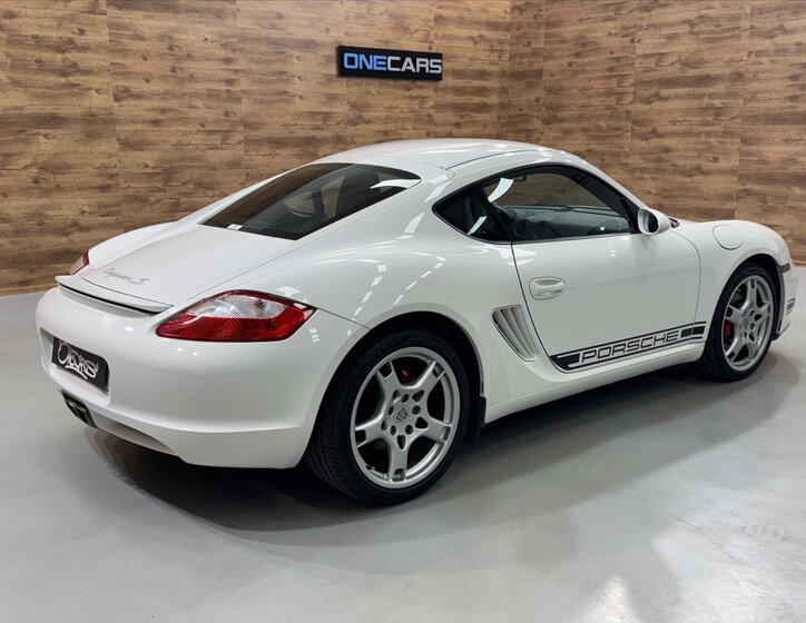 Porsche Cayman Kupé 3,4 l 217 kw