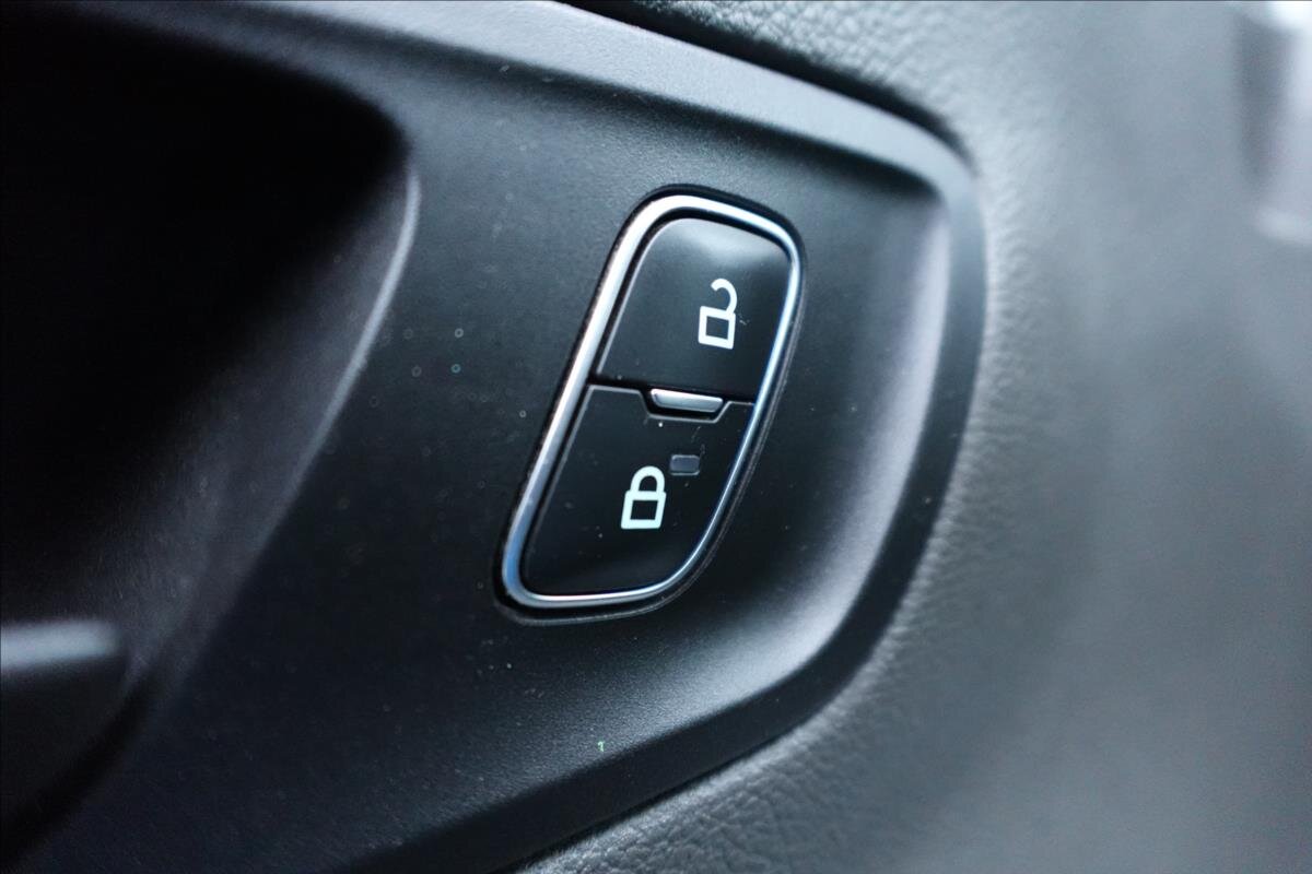 Ford Transit Ostatní 2,0 l 96 kw