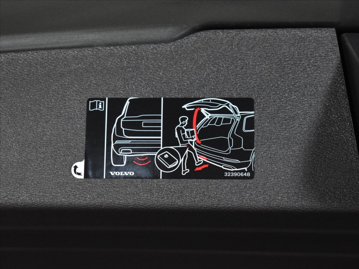 Volvo V60 Kombi 2,0 l 145 kw