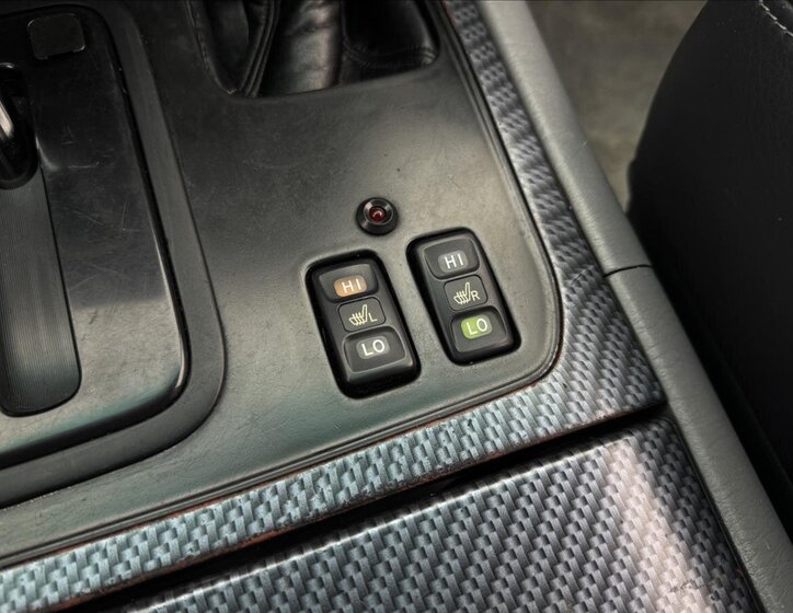 Toyota Land Cruiser SUV / Terénní 4,2 l 150 kw