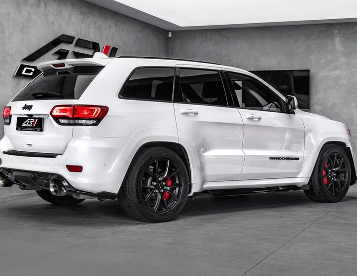 Jeep Grand Cherokee 5