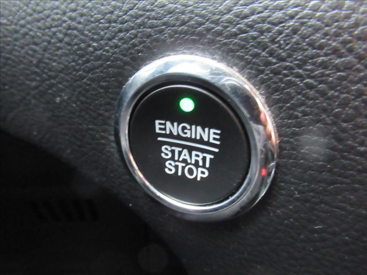 Ford S-MAX Kombi 1,5 l 118 kw