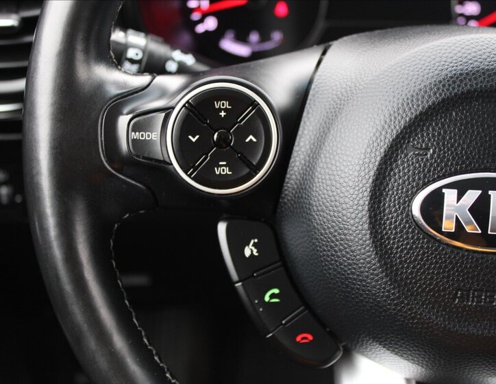 KIA Soul Hatchback 1,6 l 97 kw