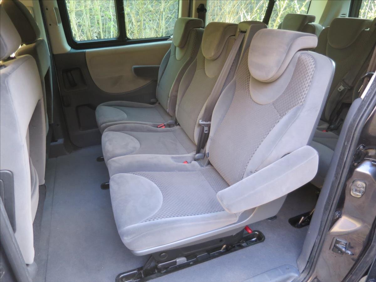 Citroën Jumpy Kombi 2,0 l 120 kw