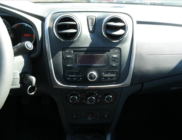 Dacia Logan Sedan / Limuzína 1,1 l 54 kw