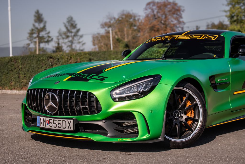 Mercedes-Benz AMG GT