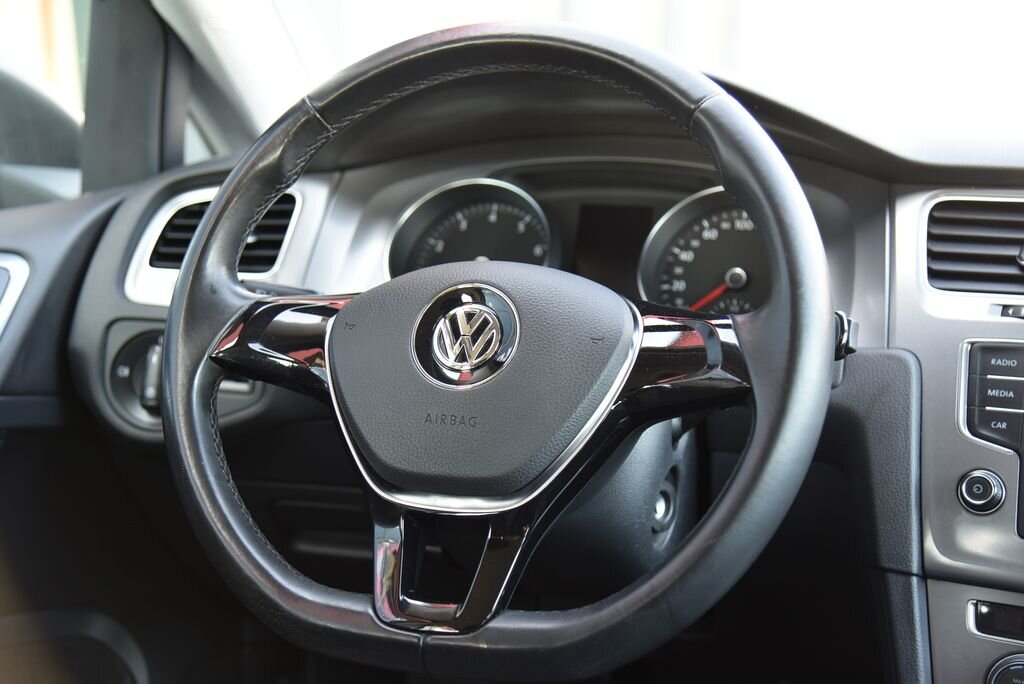 Volkswagen Golf Hatchback 1,2 l 77 kw