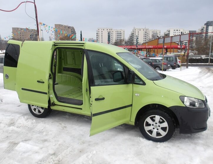 Volkswagen Caddy Skříň 1,6 l 55 kw