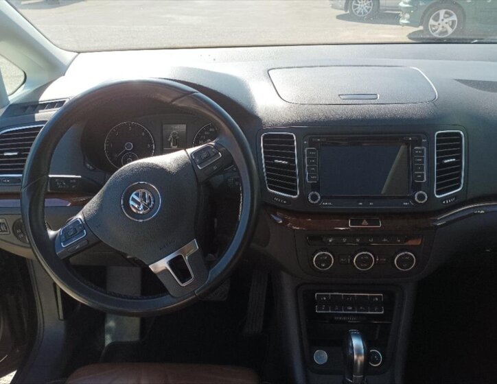 Volkswagen Sharan Kombi 2,0 l 130 kw