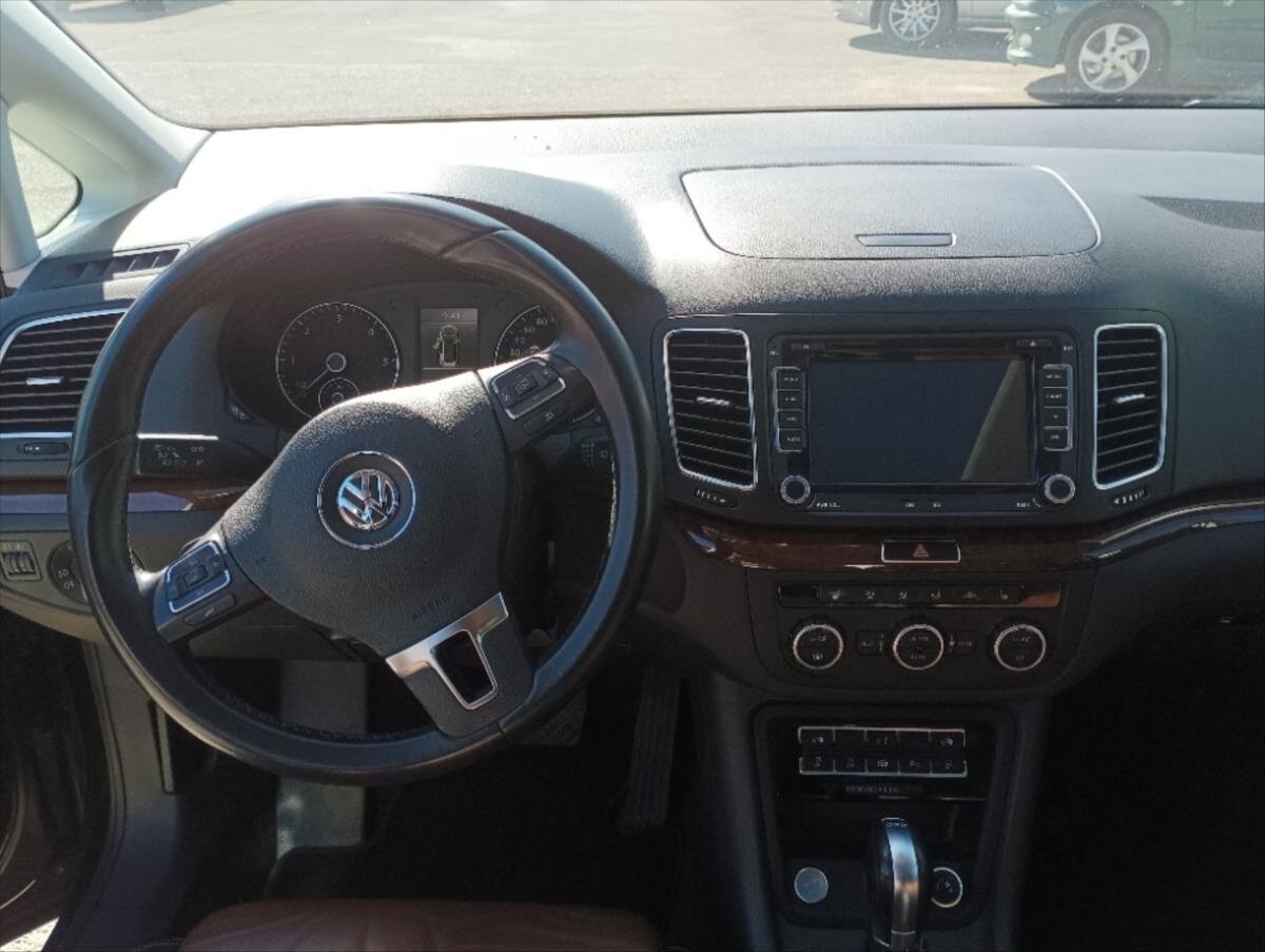 Volkswagen Sharan Kombi 2,0 l 130 kw