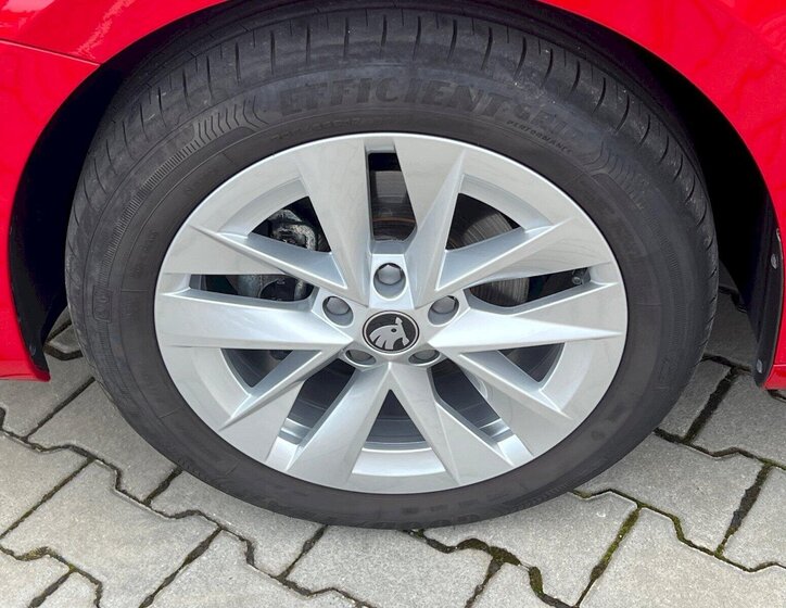 Škoda Octavia Kombi 1,5 l 110 kw