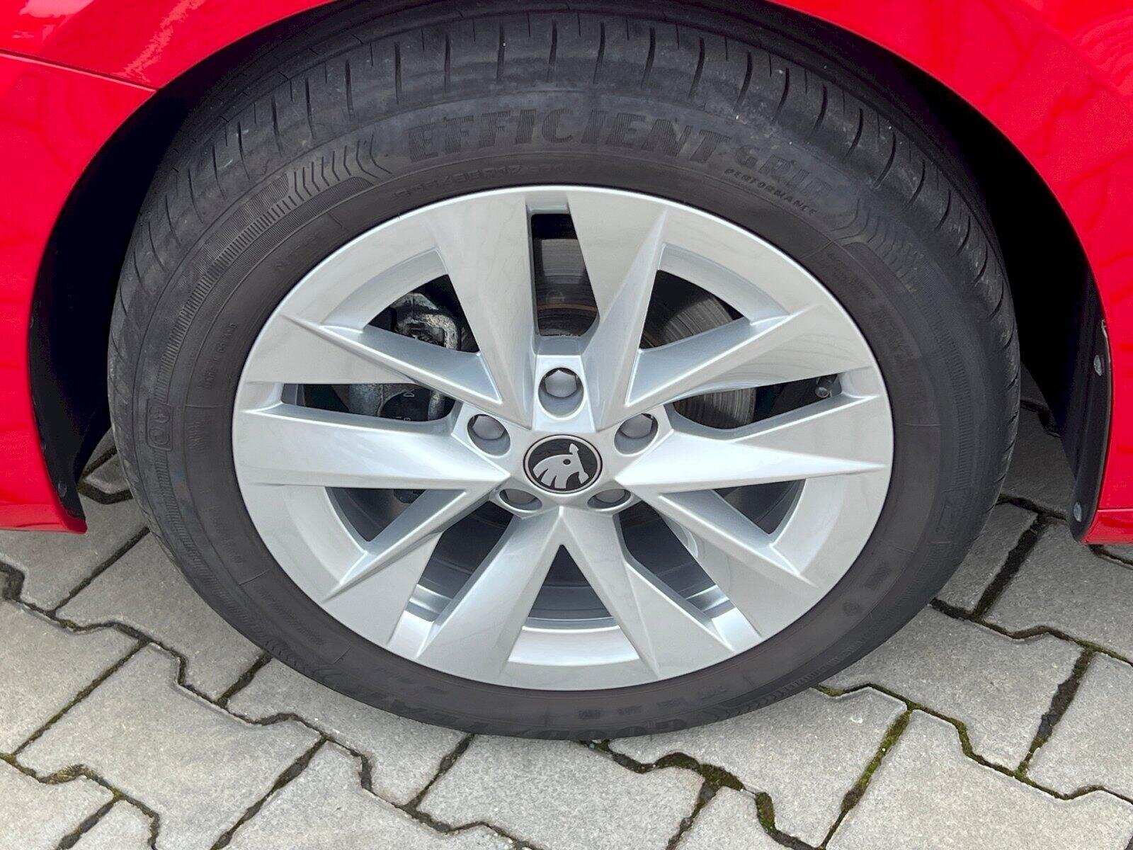 Škoda Octavia Kombi 1,5 l 110 kw