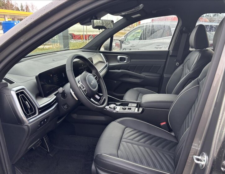 KIA Sorento SUV 2,2 l 142 kw