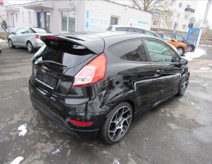 Ford Fiesta Hatchback 998,0 92 kw