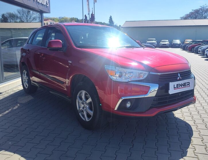Mitsubishi ASX SUV / Terénní 1,6 l 86 kw