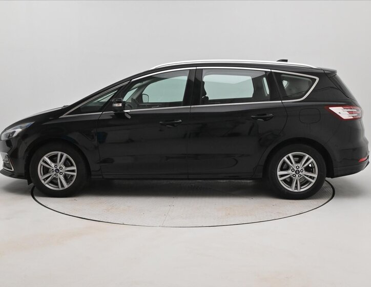Ford S-MAX 8