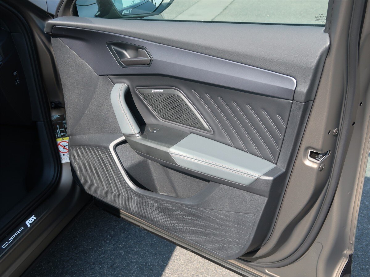 Cupra Formentor SUV / Terénní 2,0 l 294 kw