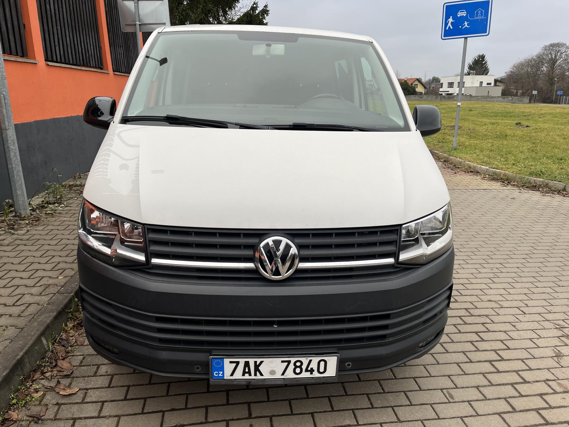 Volkswagen Transporter Kombi 2,0 l 110 kw
