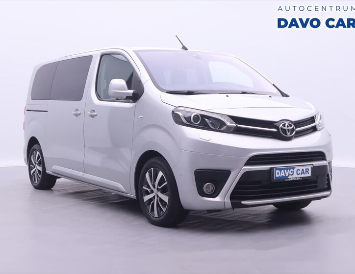 Toyota ProAce Verso 1