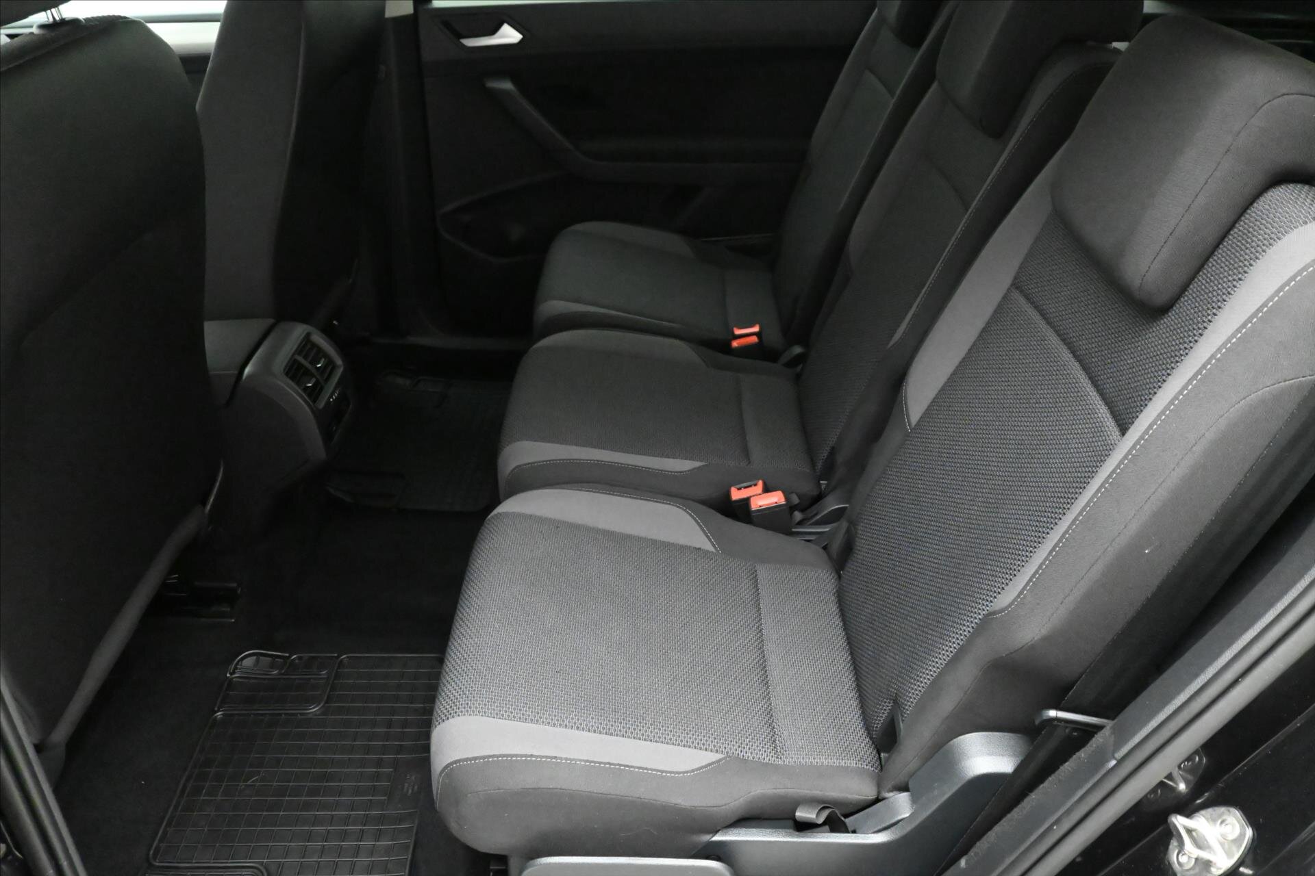 Volkswagen Touran MPV 1,6 l 85 kw