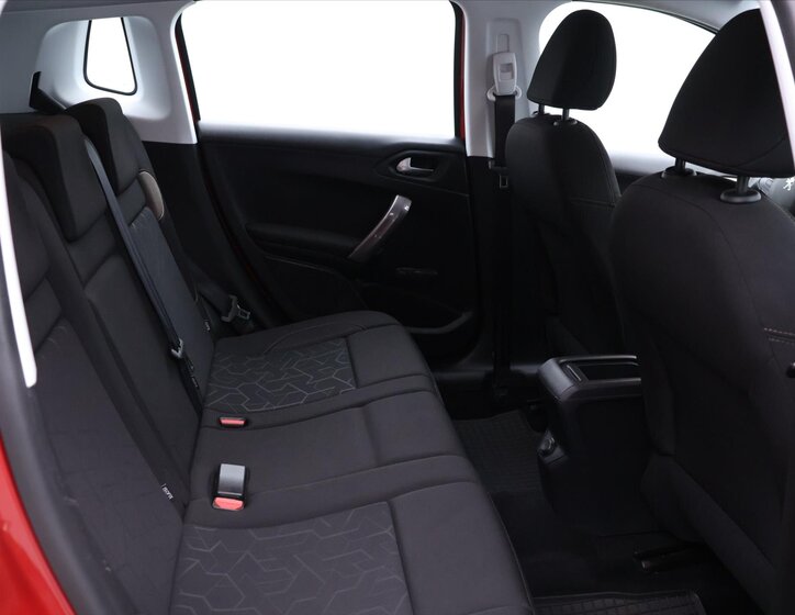 Peugeot 2008 MPV 1,2 l 60 kw