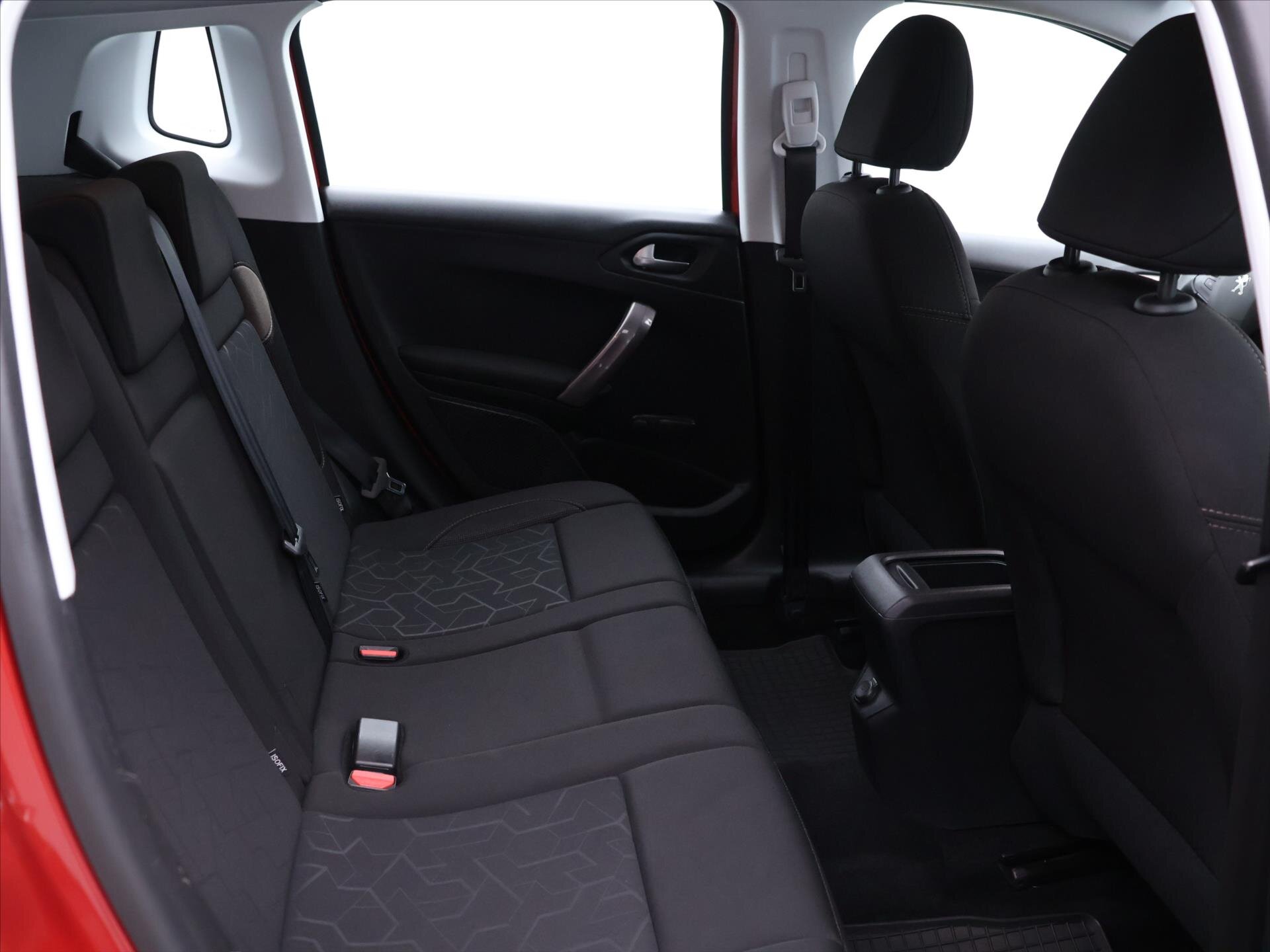 Peugeot 2008 MPV 1,2 l 60 kw