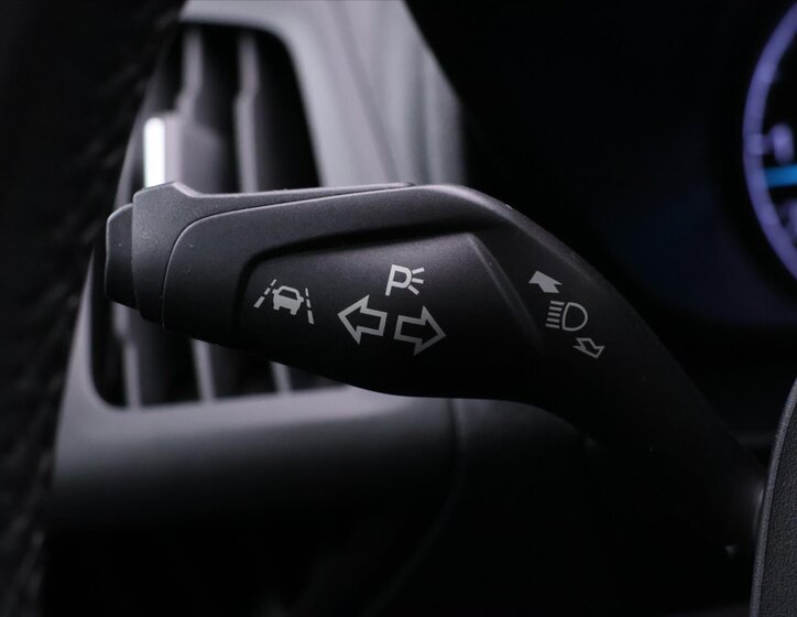 Ford Tourneo Connect MPV 1,5 l 88 kw