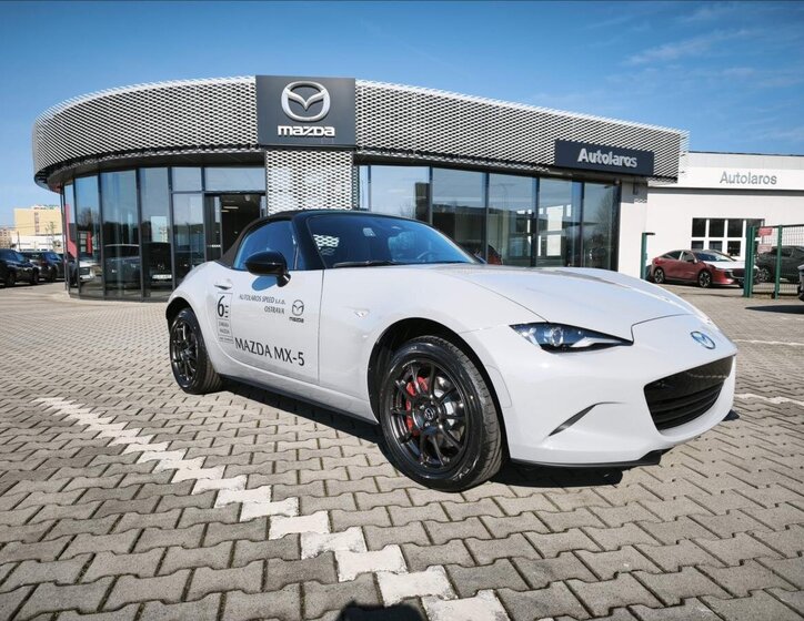 Mazda MX-5 Kabriolet 1,5 l 0