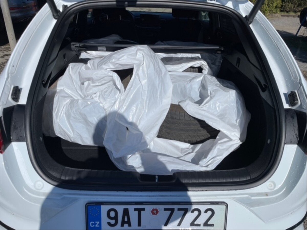 KIA ProCeed Hatchback 1,5 l 117 kw