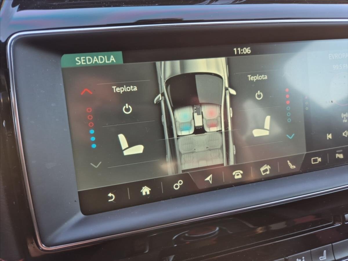 Jaguar F-Pace SUV / Terénní 3,0 l 221 kw