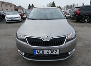 Škoda Rapid Sedan / Limuzína 1,2 l 77 kw