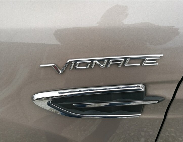 Ford Kuga SUV / Terénní 2,0 l 110 kw