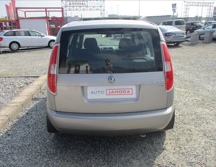 Škoda Roomster Kombi 1,2 l 51 kw