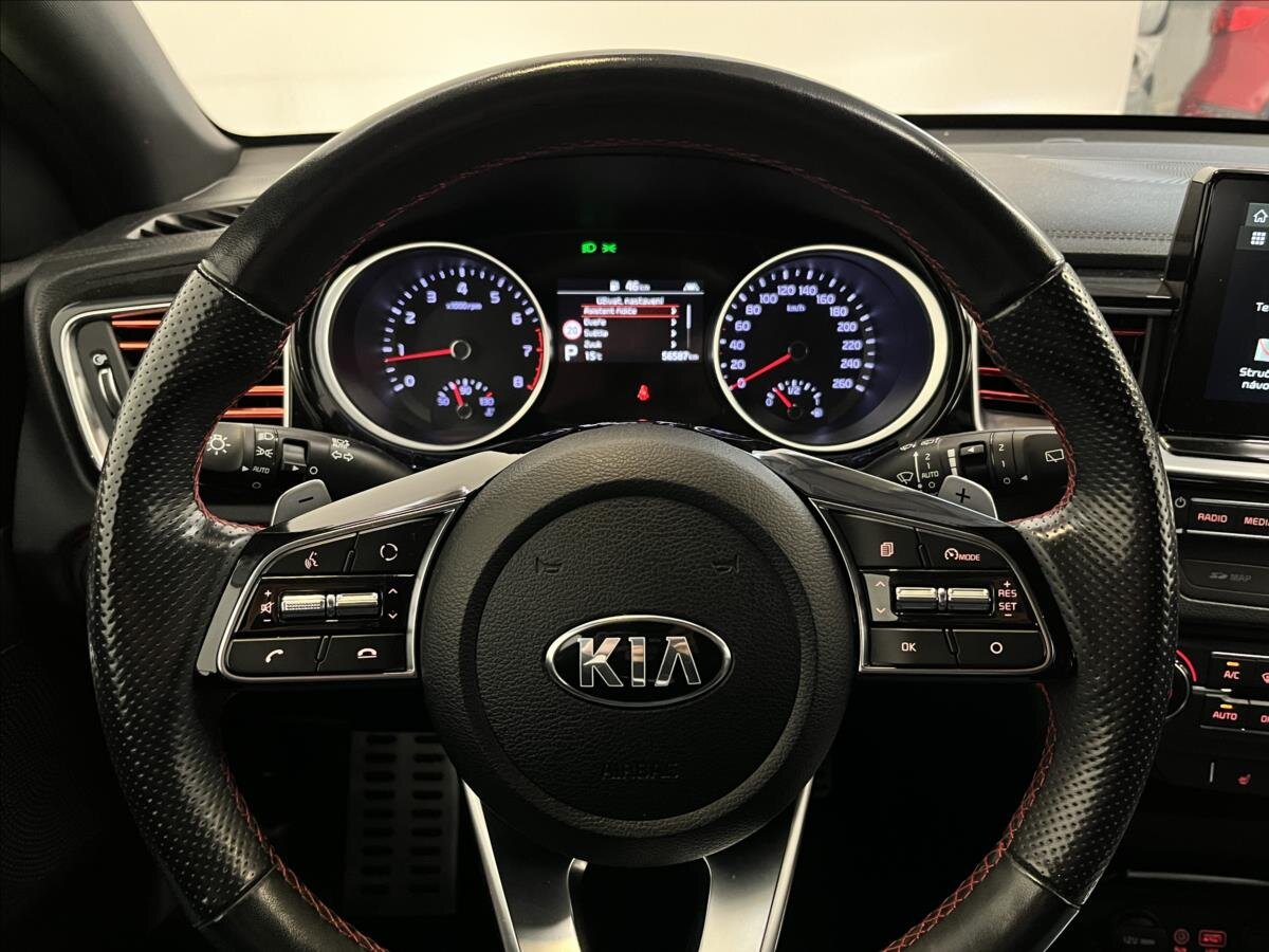 KIA ProCeed Kombi 1,6 l 150 kw